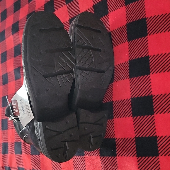 Muk Luks size 8 - Picture 4 of 6